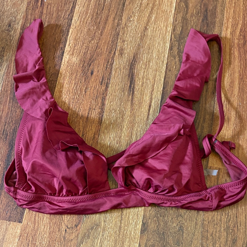 Chic Burgundy Women's Swim Top